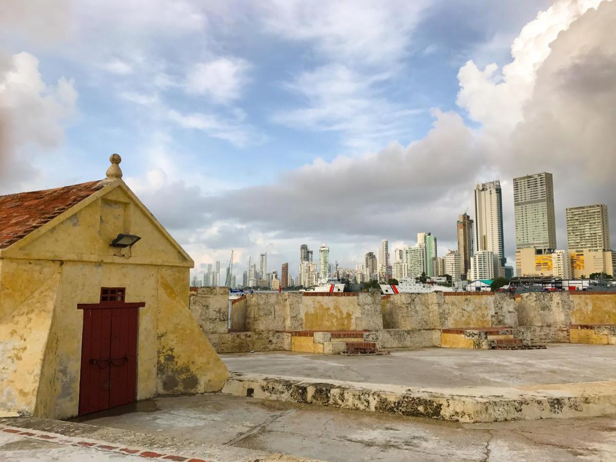 Mansion Bahia Manga Bed & Breakfast Cartagena Luaran gambar