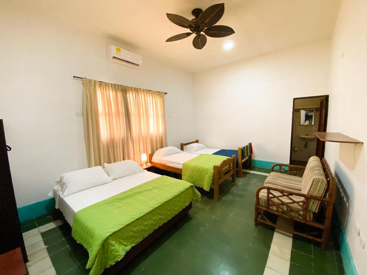 Mansion Bahia Manga Bed & Breakfast Cartagena Luaran gambar